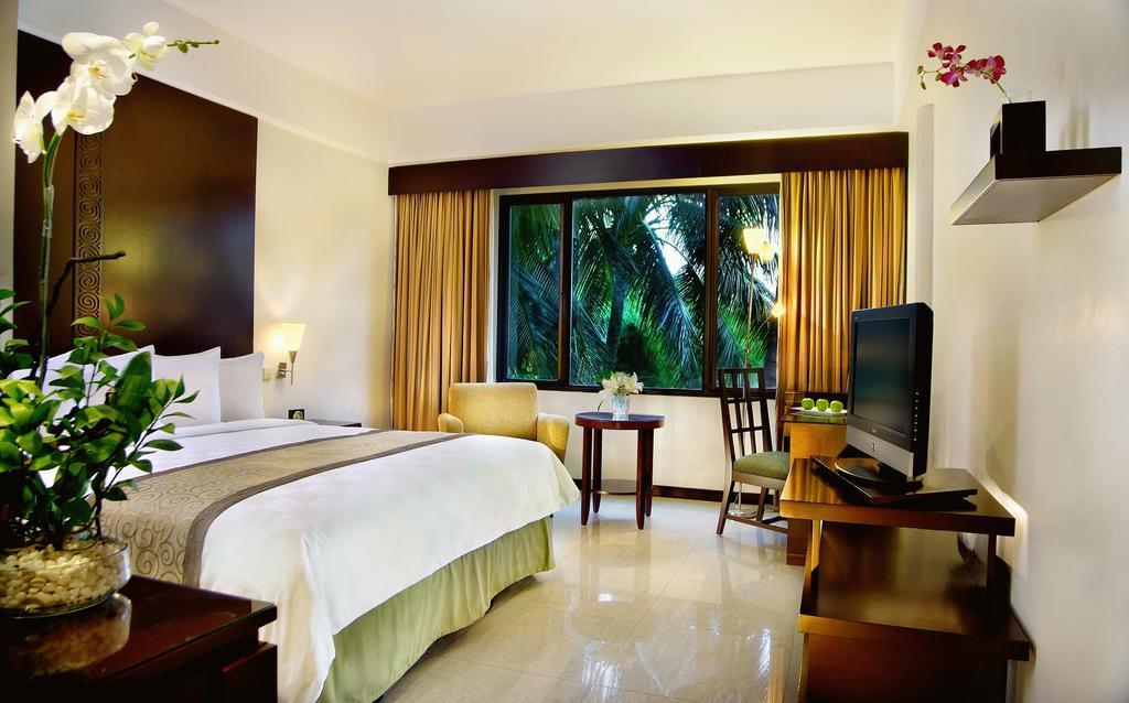 Aryaduta Lippo Village Tangerang Exterior foto
