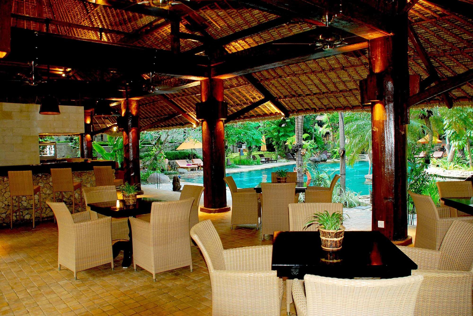 Aryaduta Lippo Village Tangerang Exterior foto